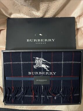 Burberry Navy Plaid Wool Scarf with Red and Gray Windowpane